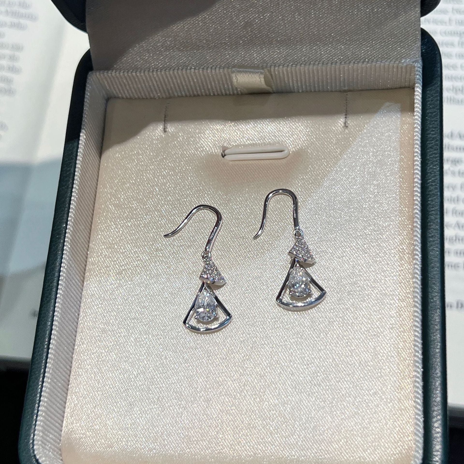 Fan-Shaped Triangle Diamond Drop Earrings - ZORVA JEWELRY