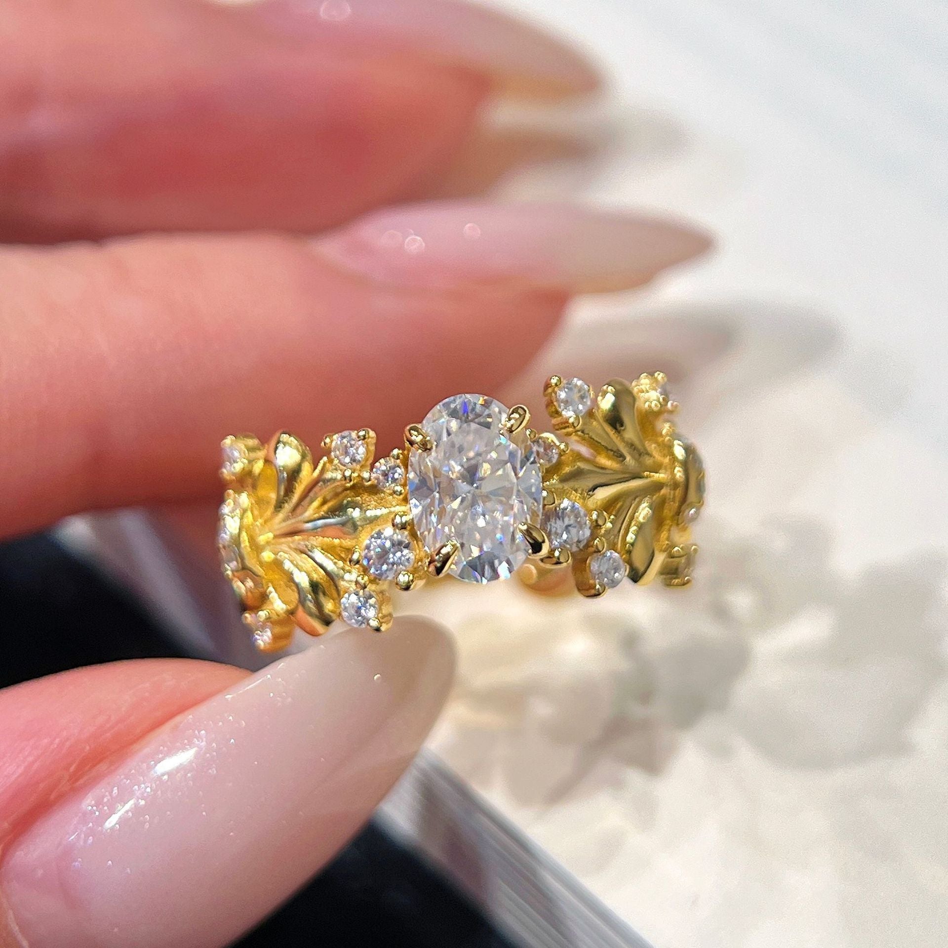 Wild Vine Oval Diamond Ring - ZORVA JEWELRY
