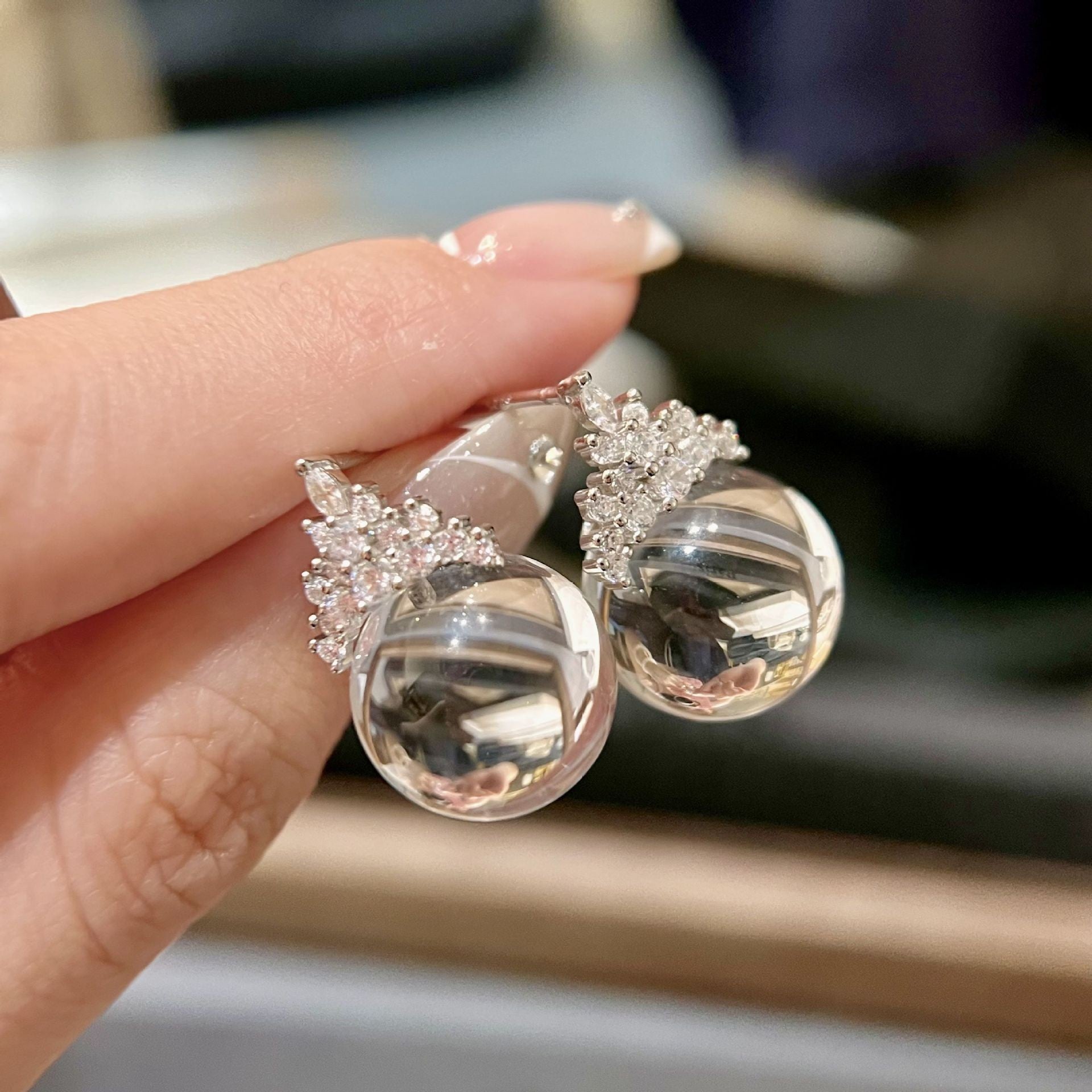Crown Crystal Stud Earrings - ZORVA JEWELRY
